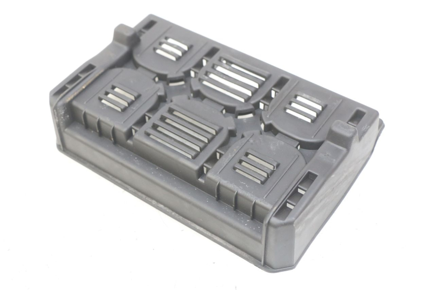 photo de TAMPA DA BATERIA PEUGEOT E-VIVACITY 1 (2012 - 2018) - Vista principal
