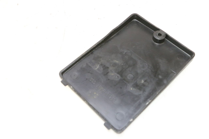 photo de TAMPA DA BATERIA KEEWAY F-ACT NAKED 50 (2009 - 2014) - Detalhe da peça