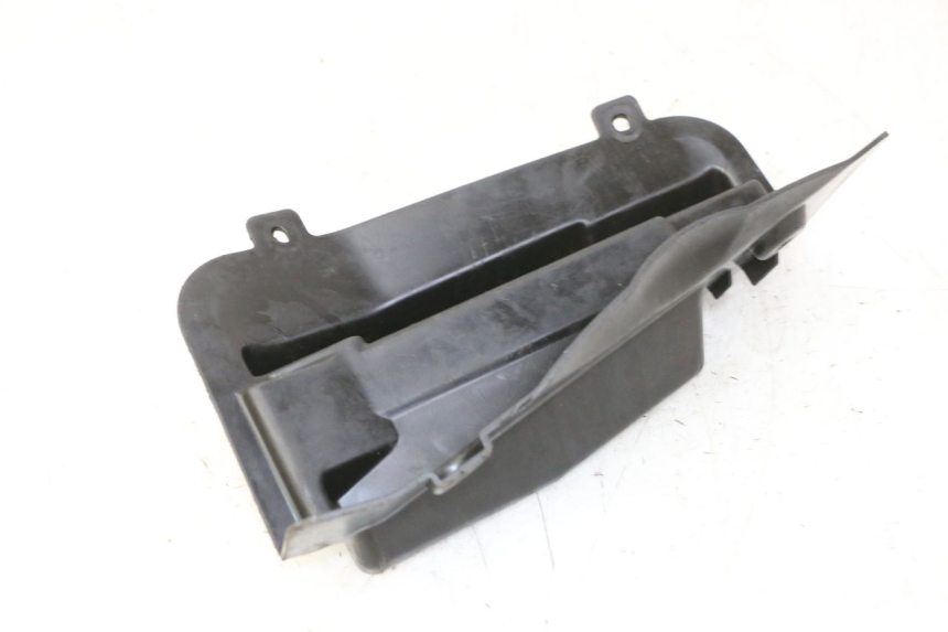 photo de TAMPA DA BATERIA HONDA FES S-WING SWING ABS 125 (2007 - 2015) - Outro ângulo de visão