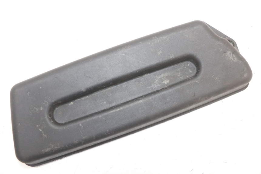 photo de TAMPA DA BATERIA PIAGGIO FLY 4T 50 (2004 - 2010) - Vista principal