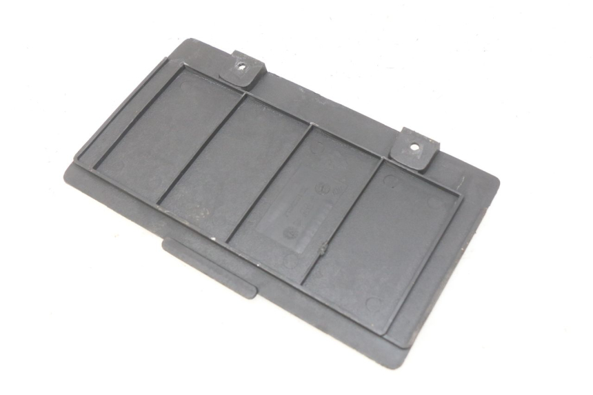 photo de TAMPA DA BATERIA SACHS FY125T FY T 125 (2007 - 2011) - Detalhe da peça