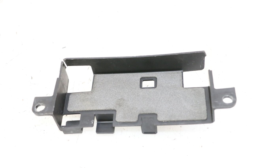 photo de TAMPA DA BATERIA YAMAHA FZ6 FAZER S2 600 (2007 - 2011) - Ampliação técnica
