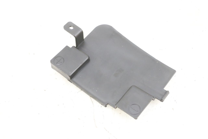 photo de TAMPA DA BATERIA SYM GTS EVO 125 (2009 - 2013) - Vista principal