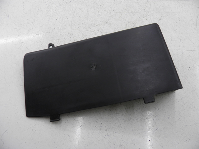 photo de TAMPA DA BATERIA JM MOTOR S-MAX 125 (2010 - 2014) - Vista principal