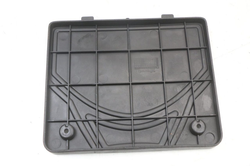 photo de TAMPA DA BATERIA ORCAL KITE 4T 50 (2019 - 2023) - Outro ângulo de visão