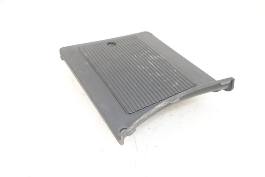 photo de TAMPA DA BATERIA KYMCO LIKE 125 (2009 - 2016) - Vista geral