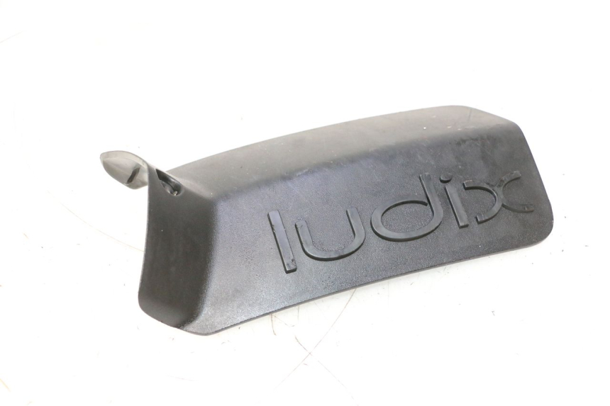 photo de TAMPA DA BATERIA PEUGEOT LUDIX 50 (2008 - 2017) - Vista principal