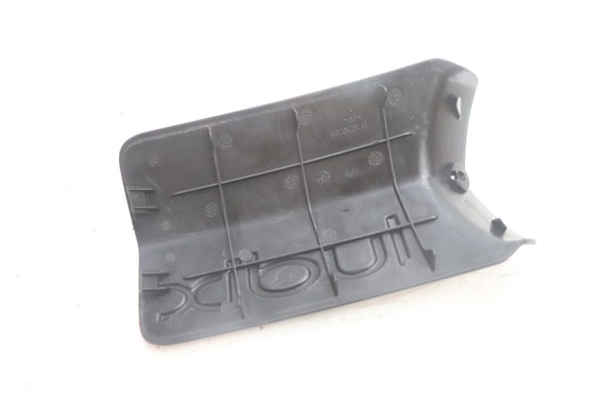 photo de TAMPA DA BATERIA PEUGEOT LUDIX 50 (2005 - 2007) - Ampliação técnica