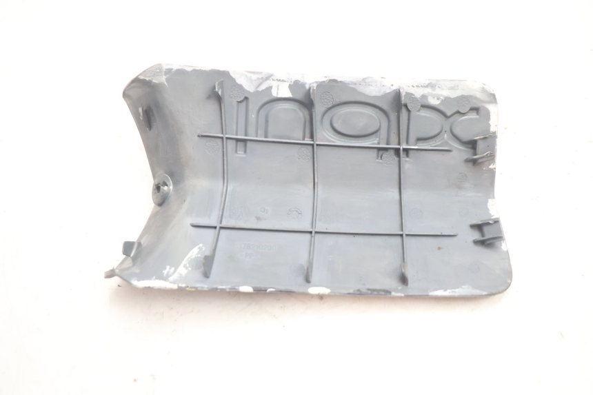photo de TAMPA DE BATERIA PEUGEOT LUDIX ONE 50 (2004 - 2006) - Ampliação técnica