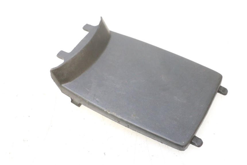 photo de CACHE BATTERIE KEEWAY MATRIX RX9 125 (2006 - 2007) - Outro ângulo de visão