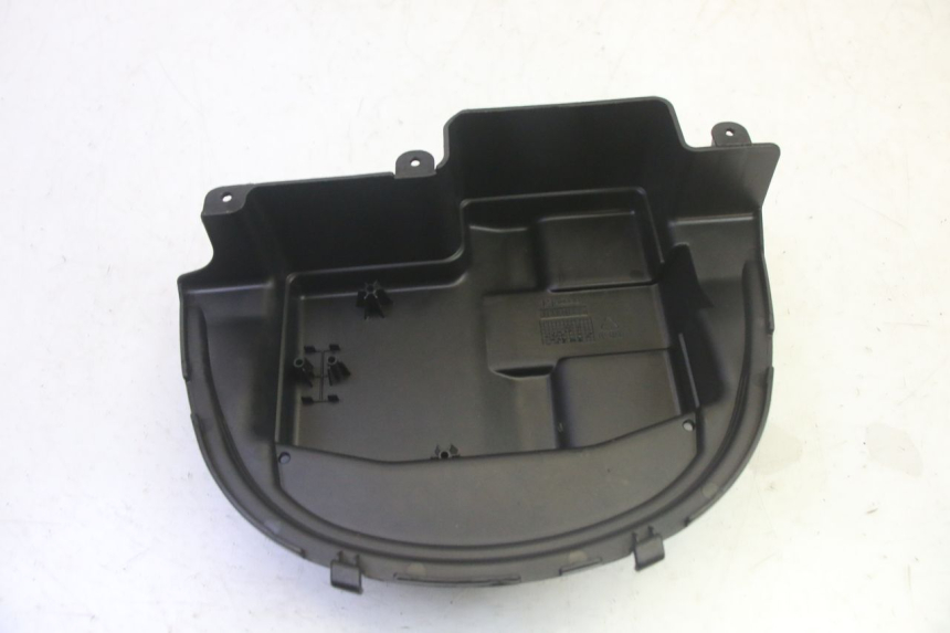 photo de TAMPA DA BATERIA PIAGGIO MP3 HPE 350 (2018 - 2020) - Outro ângulo de visão
