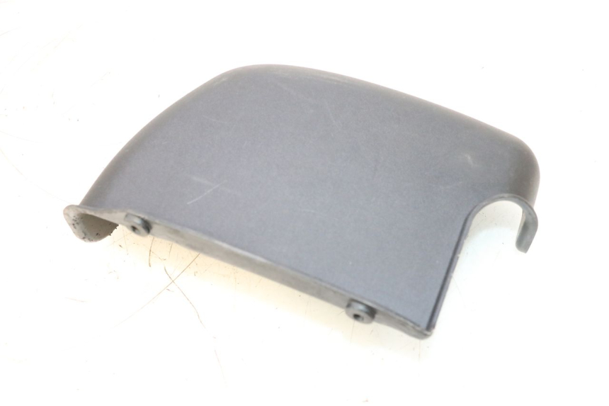 photo de TAMPA DA BATERIA PIAGGIO MP3 125 (2006 - 2014) - Detalhe da peça