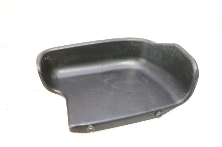 photo de TAMPA DA BATERIA PIAGGIO MP3 125 (2006 - 2014) - Zoom do estado de desgaste