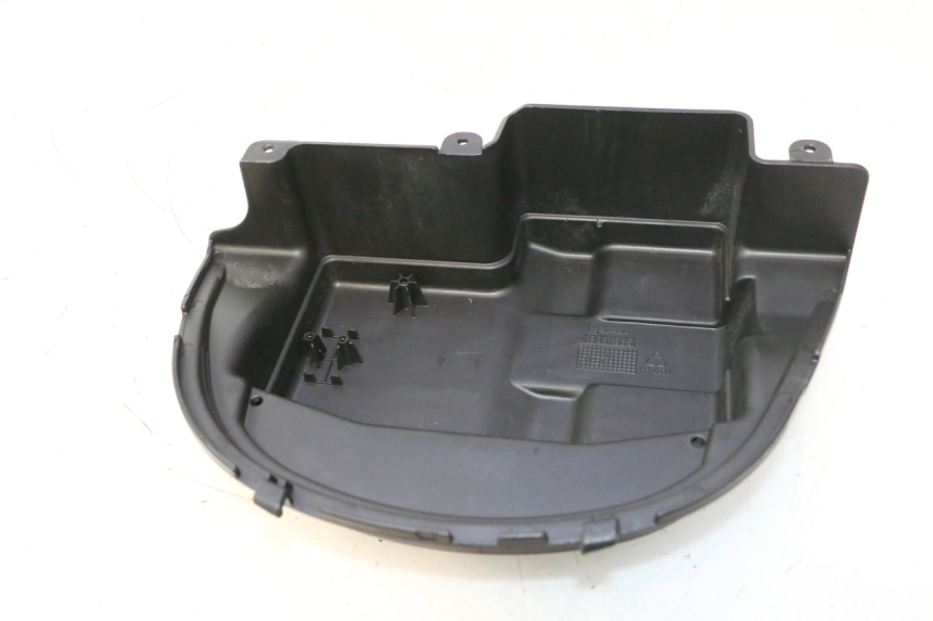 photo de TAMPA DA BATERIA PIAGGIO MP3 500 (2016 - 2018) - Zoom do estado de desgaste