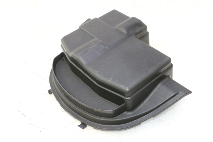 photo de TAMPA DA BATERIA PIAGGIO MP3 500 (2016 - 2018) - Zoom do estado de desgaste