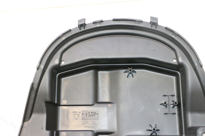 photo de TAMPA DA BATERIA PIAGGIO MP3 500 (2016 - 2018) - Vista geral