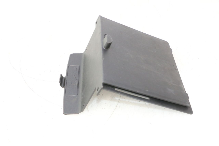 photo de TAMPA DA BATERIA KYMCO LIKE 4T 50 (2019 - 2025) - Ampliação técnica
