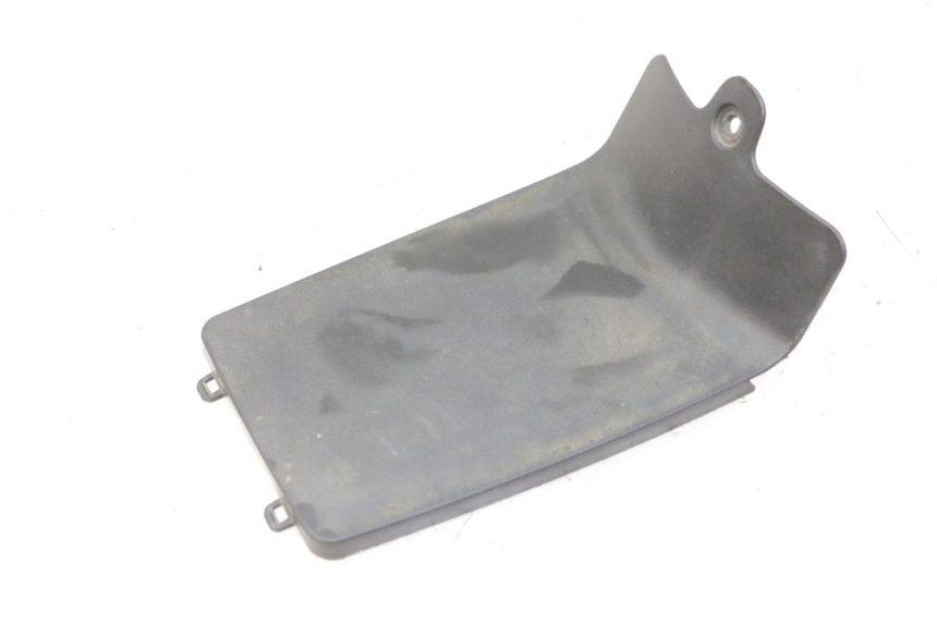 photo de TAMPA DA BATERIA PEUGEOT KISBEE 4T 50 (2018 - 2022) - Vista principal