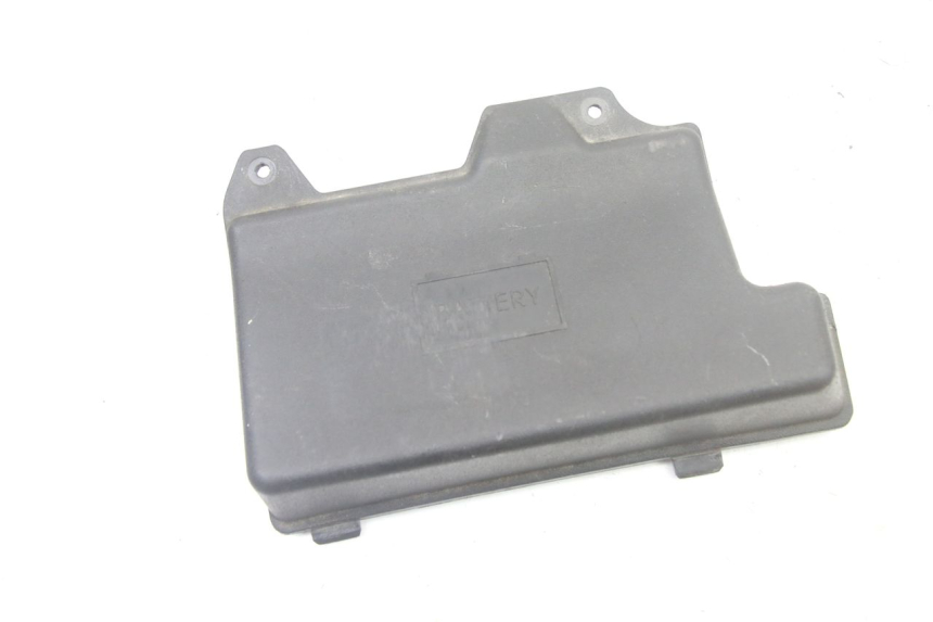photo de TAMPA DA BATERIA PIAGGIO ZIP 4T 50 (2018 - 2020) - Vista principal