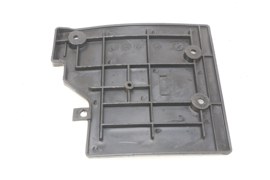 photo de TAMPA DA BATERIA TNT MOTOR ROMA 10' 4T 50 (2007 - 2018) - Detalhe da peça