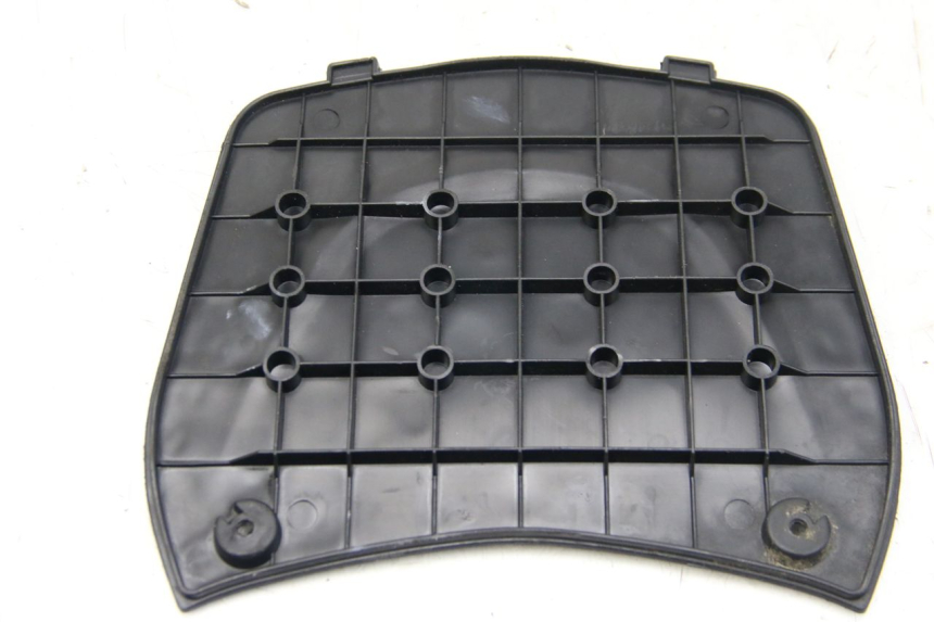 photo de TAMPA DA BATERIA JM MOTORS SANTANA 50 (2014 - 2023) - Detalhe da peça