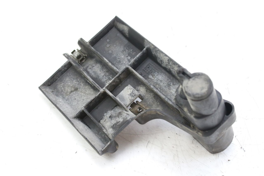 photo de TAMPA DA BATERIA APRILIA SCARABEO 100 (2003 - 2012) - Detalhe da peça