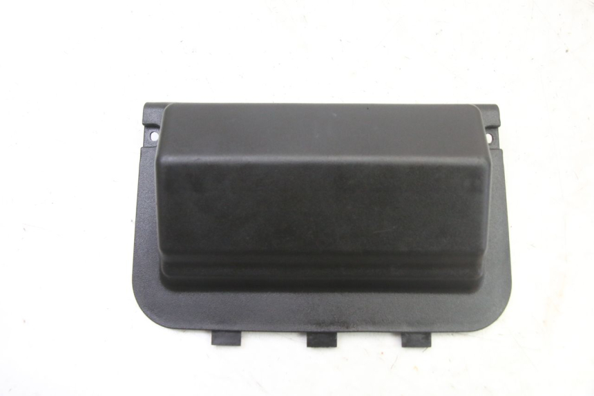 photo de TAMPA DA BATERIA APRILIA SR 2T 50 (2018 - 2022) - Vista principal