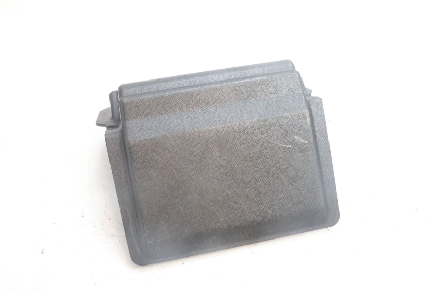 photo de TAMPA DA BATERIA APRILIA SR 2T 50 (2012 - 2017) - Ampliação técnica