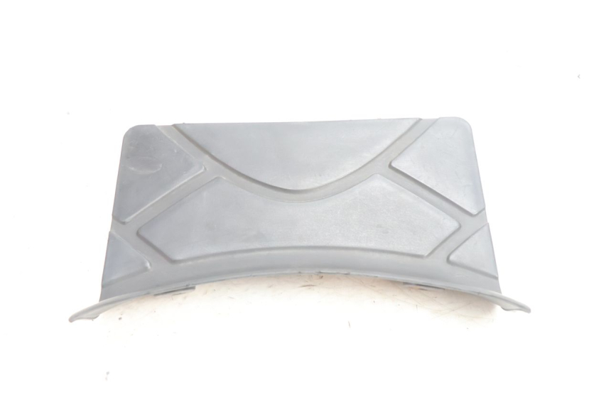 photo de TAMPA DA BATERIA KYMCO SUPER 8 2T 50 (2007 - 2013) - Outro ângulo de visão
