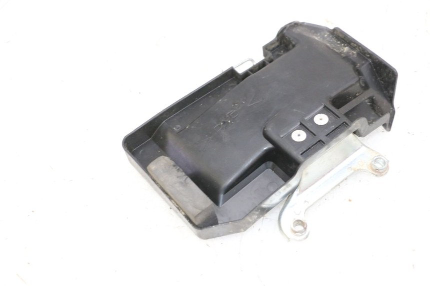 photo de TAMPA DA BATERIA YAMAHA YFM R RAPTOR 250 (2008 - 2014) - Zoom do estado de desgaste