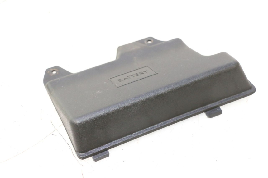 photo de TAMPA DA BATERIA PIAGGIO ZIP 2T 50 (2009 - 2019) - Outro ângulo de visão