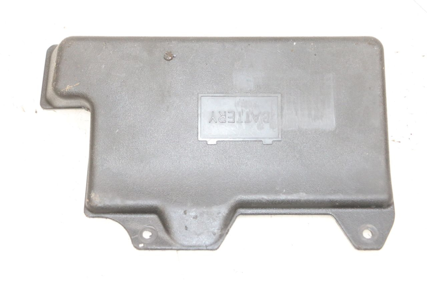 photo de TAMPA DA BATERIA PIAGGIO ZIP 4T 50 (2018 - 2020) - Vista principal