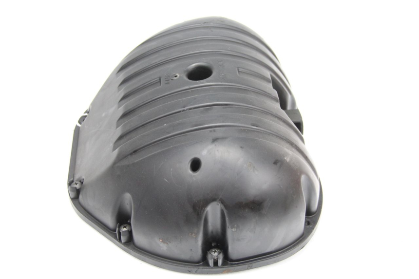 photo de TAMPA DA CAIXA DE AR SUZUKI GSR 600 (2005 - 2012) - Zoom do estado de desgaste