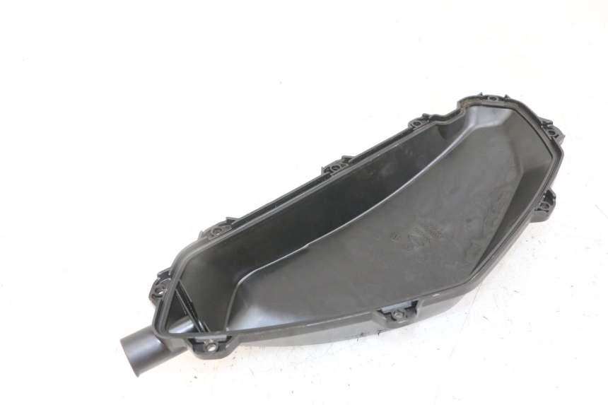 photo de TAMPA DA CAIXA DE AR PEUGEOT KISBEE 2T 50 (2018 - 2022) - Detalhe da peça