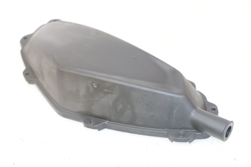 photo de TAMPA DA CAIXA DE AR PEUGEOT KISBEE 2T 50 (2018 - 2022) - Zoom do estado de desgaste