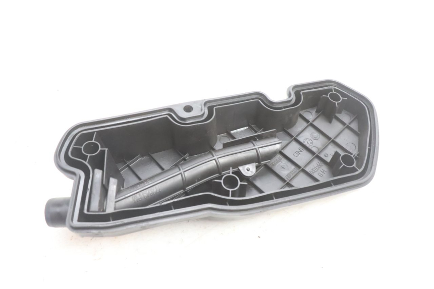 photo de TAMPA DA CAIXA DE AR PEUGEOT KISBEE 2T 50 (2010 - 2017) - Pontos de fixação