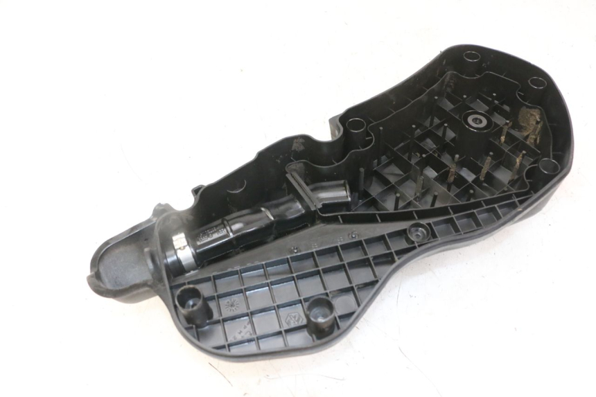 photo de TAMPA DA CAIXA DE AR PIAGGIO MP3 LT 400 (2007 - 2012) - Zoom do estado de desgaste