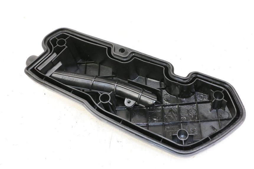 photo de TAMPA DA CAIXA DE AR PEUGEOT CITYSTAR 50 (2013 - 2017) - Detalhe da peça
