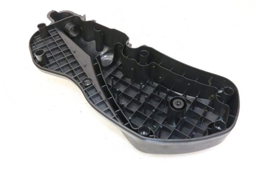photo de TAMPA DA CAIXA DE AR PIAGGIO MP3 LT 400 (2007 - 2012) - Zoom do estado de desgaste