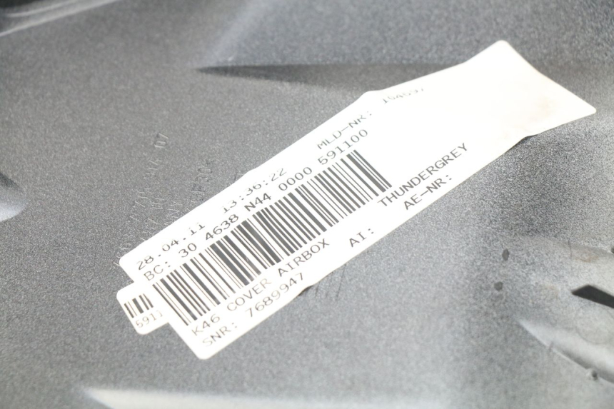 photo de TAMPA DA CAIXA DE AR BMW S RR ABS S1000RR 1000 (2009 - 2011) - Zoom do estado de desgaste