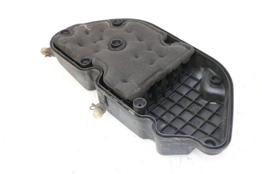 photo de TAMPA DA CAIXA DE AR PIAGGIO X9 EVOLUTION 125 (2003 - 2007) - Detalhe da peça