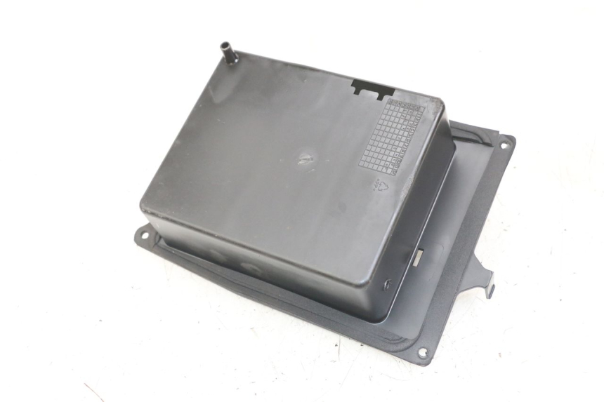 photo de TAMPA DA CAIXA DE AR FANTIC XM PERFORMANCE 2T 50 (2021 - 2022) - Detalhe da peça
