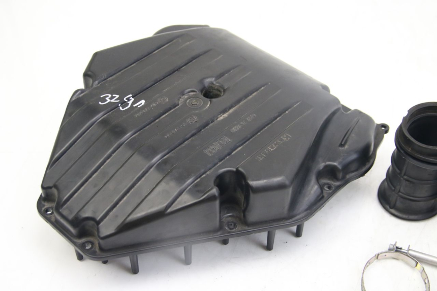 photo de TAMPA DA CAIXA DE AR KAWASAKI Z ABS 1000 (2014 - 2020) - Vista geral