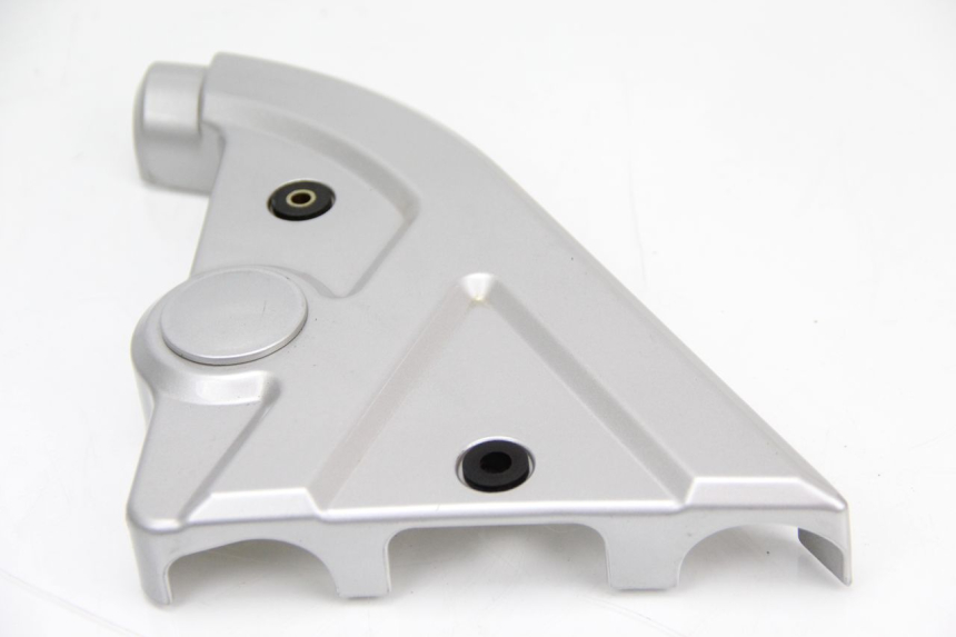 photo de TAMPA LATERAL DIREITA DO CHASSI HYOSUNG AQUILA GV 125 (2009 - 2016) - Detalhe da peça