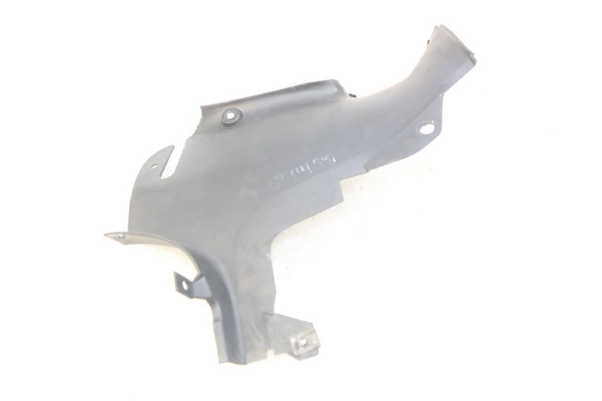 photo de TAMPA LATERAL DIREITA DO CHASSI BMW C1 125 (2000 - 2003) - Zoom do estado de desgaste