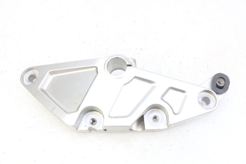 photo de TAMPA LATERAL DIREITA DO CHASSI HONDA CB R 1000 (2018 - 2023) - Vista principal
