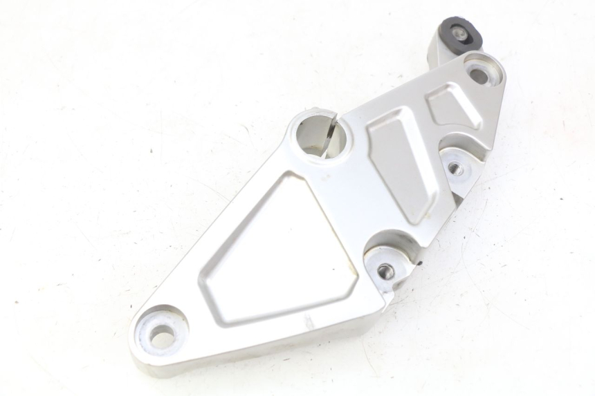 photo de TAMPA LATERAL DIREITA DO CHASSI HONDA CB R 1000 (2018 - 2023) - Estado da superfície