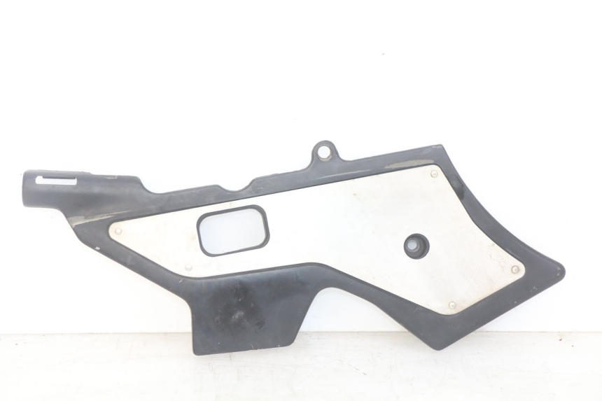 photo de TAMPA LATERAL DIREITA DO CHASSI HONDA CBR F SC25 1000 (1989 - 1992) - Vista principal