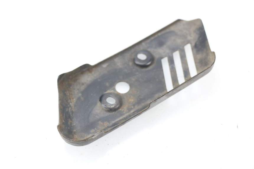 photo de TAMPA LATERAL DIREITA DO CHASSI HONDA CG 125 (1996 - 1998) - Detalhe da peça