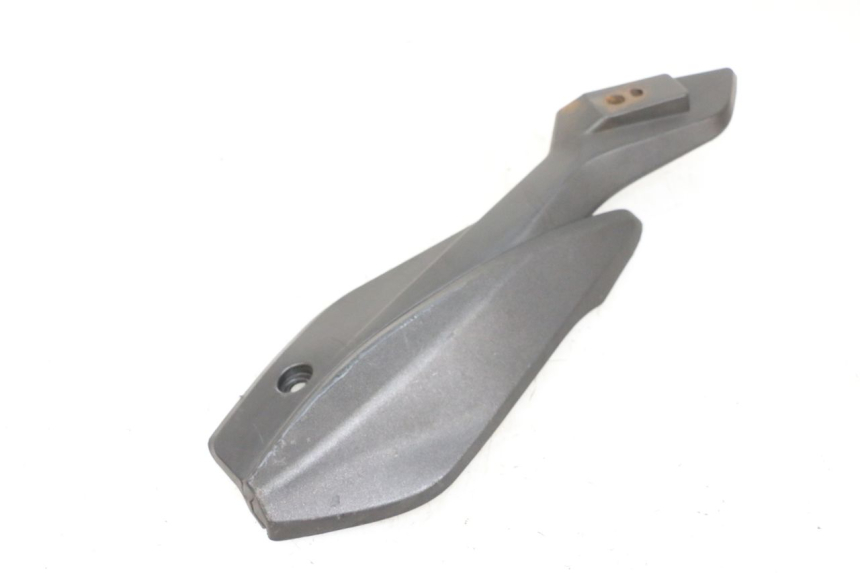 photo de TAMPA LATERAL DIREITA DO CHASSI KSR CODE 125 (2018 - 2020) - Pontos de fixação